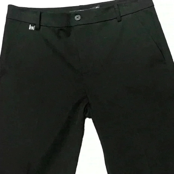 Lauren Ralph Lauren Women's Bermuda Shorts
Black Size 4 - Picture 11 of 11